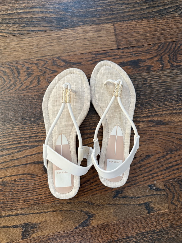 Dolce Vita Cream Beige Thong Sandals With Gold Accent